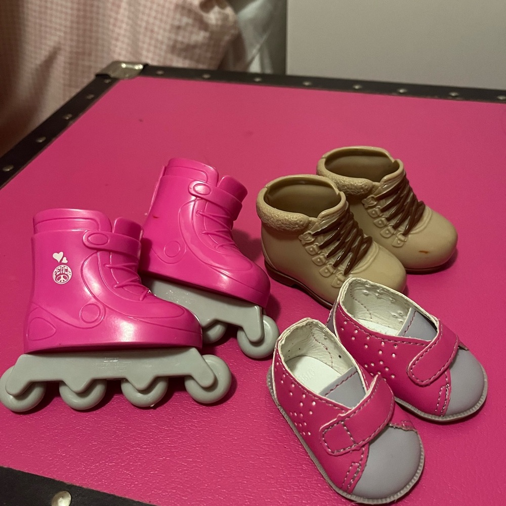 American girl doll shoes ⭐️